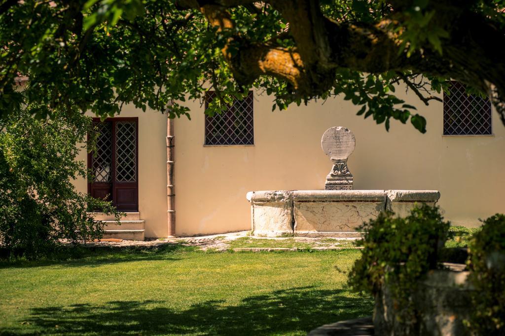 Masseria Rossella เปียนาเดยีอัลบาเนซี ภายนอก รูปภาพ