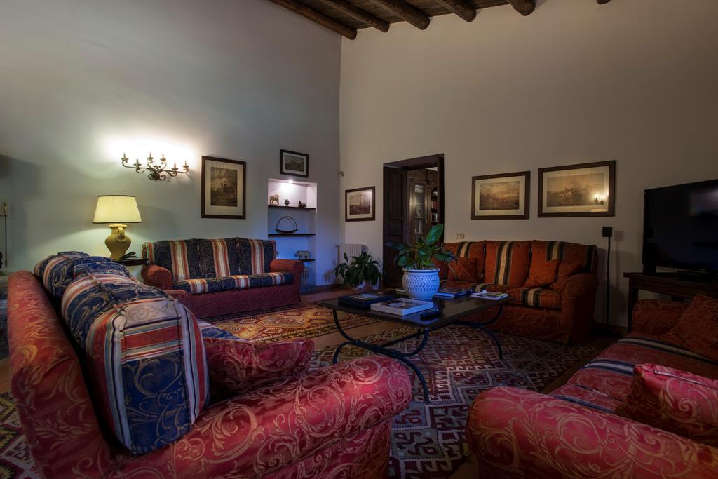 Masseria Rossella เปียนาเดยีอัลบาเนซี ภายนอก รูปภาพ
