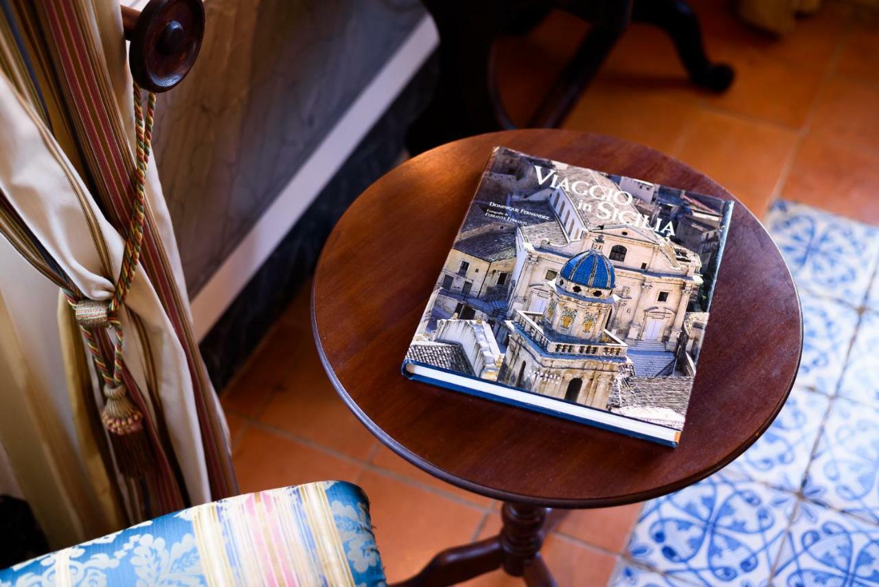Masseria Rossella เปียนาเดยีอัลบาเนซี ภายนอก รูปภาพ