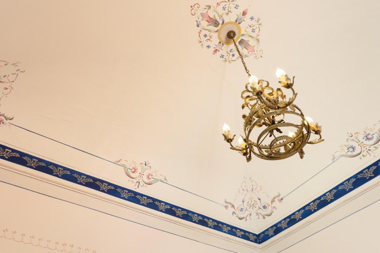 Masseria Rossella เปียนาเดยีอัลบาเนซี ภายนอก รูปภาพ